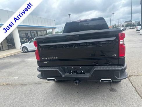 Used 2025 Chevrolet Silverado 1500 LT Trail Boss w/ LT Trail Boss Premium Package AWD/4WD image 4