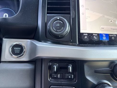 Used 2023 Ford F250 XLT w/ XLT Premium Package AWD/4WD image 30