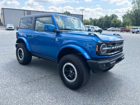 Used 2022 Ford Bronco Outer Banks AWD/4WD image 10