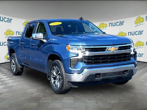 Used 2024 Chevrolet Silverado 1500 LT image 1