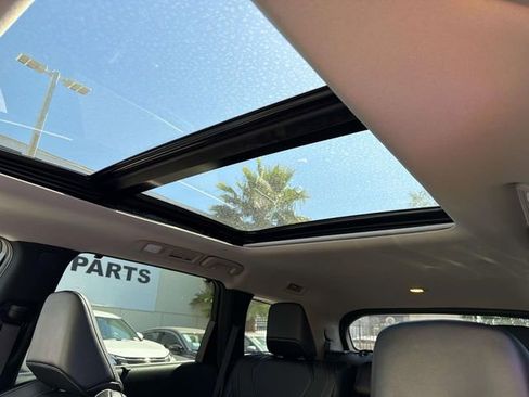 Certified 2023 INFINITI QX60 Luxe w/ Cargo Package FWD image 10
