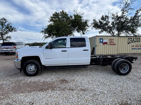 Used 2019 Chevrolet Silverado 3500 W/T w/ WT Convenience Package image 2