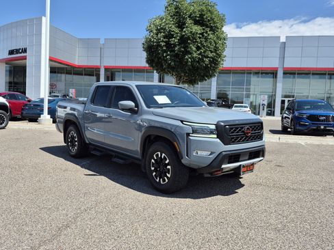 Used 2024 Nissan Frontier PRO-4X w/ Pro Convenience Package AWD/4WD image 7