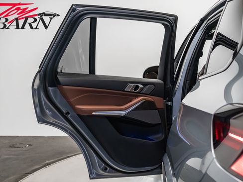 Used 2024 BMW X5 xDrive40i w/ M Sport Package image 45