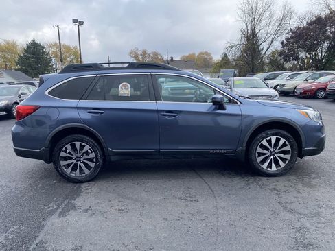 Used 2016 Subaru Outback 2.5i Limited image 4