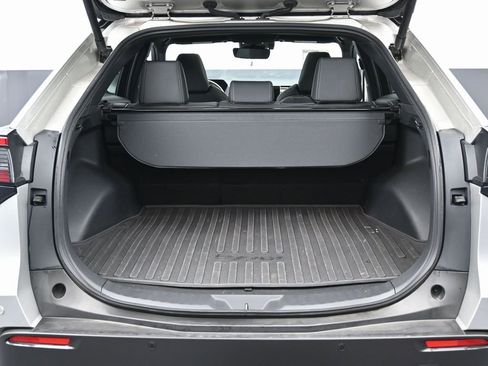 Used 2023 Toyota bZ4X Limited image 15