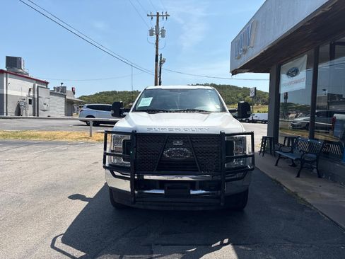 Used 2017 Ford F350 XL w/ Power Equipment Group AWD/4WD image 2