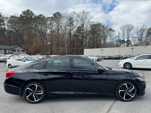 Used 2019 Honda Accord Sport image 5