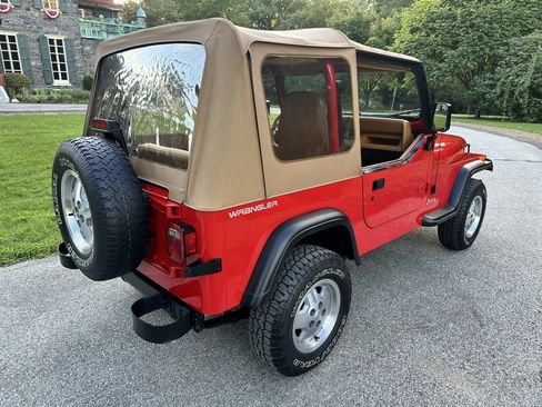Used 1995 Jeep Wrangler Rio Grande AWD/4WD image 10
