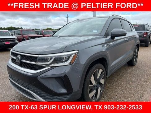 Used 2024 Volkswagen Taos SEL AWD/4WD image 3