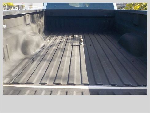 Used 2009 GMC Sierra 3500 SLT w/ SLT Convenience Package image 44