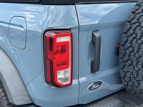 Used 2021 Ford Bronco Black Diamond AWD/4WD image 9