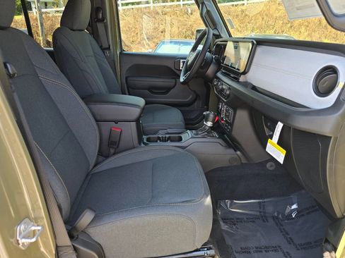 New 2025 Jeep Wrangler Unlimited Sport AWD/4WD image 27