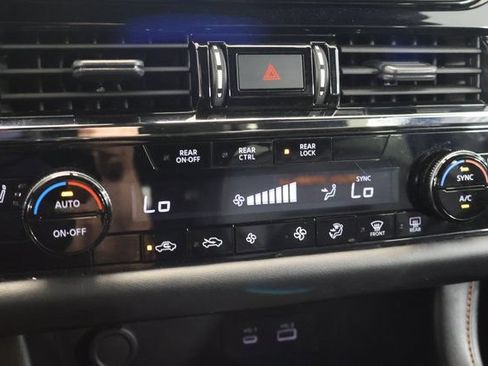 Used 2023 Nissan Pathfinder Rock Creek AWD/4WD image 21