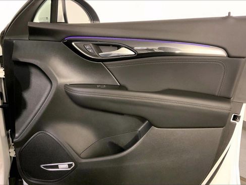 Used 2025 Buick Envision Preferred image 25