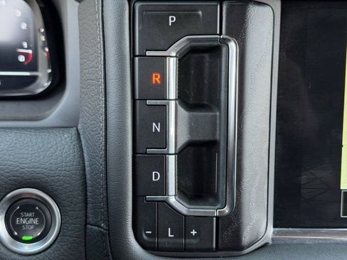 Used 2024 GMC Yukon Denali AWD/4WD image 22