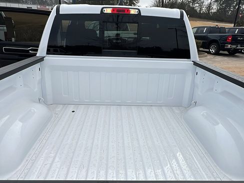 New 2026 RAM 1500 Big Horn AWD/4WD image 13