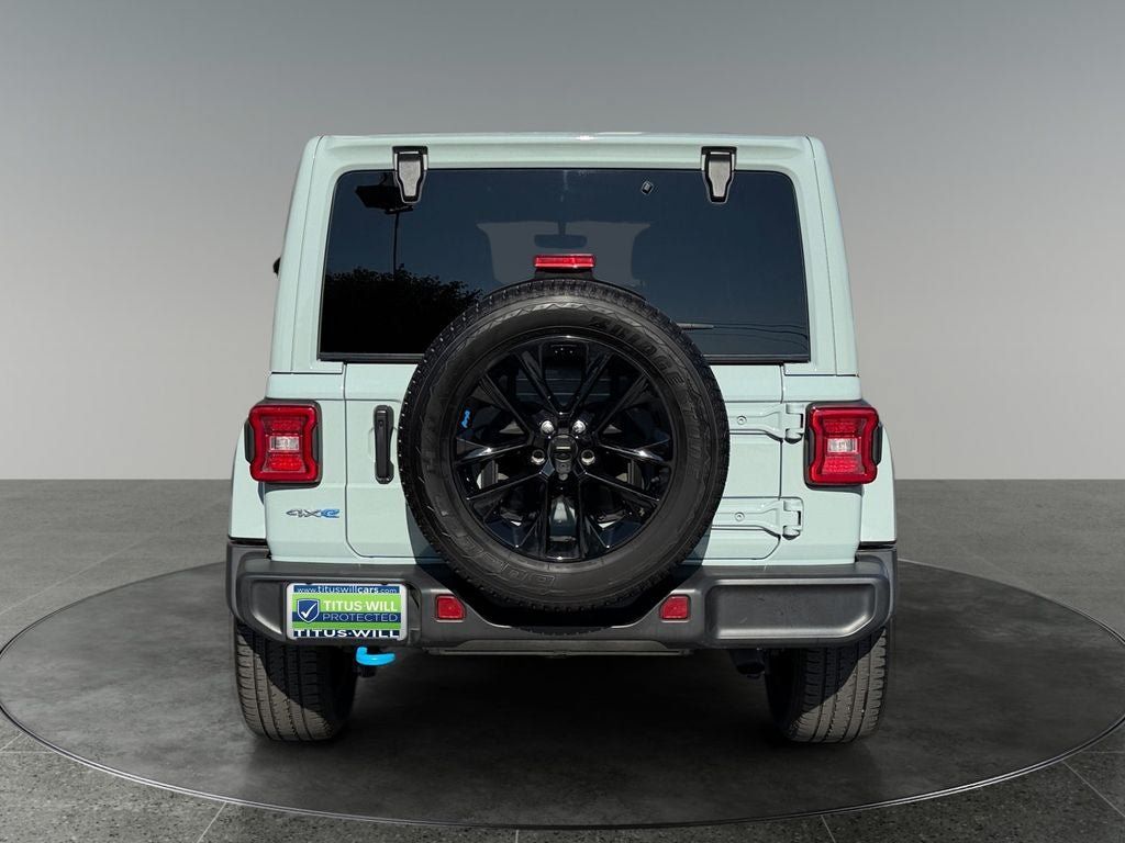 Used 2023 Jeep Wrangler Unlimited Sahara AWD/4WD image 8