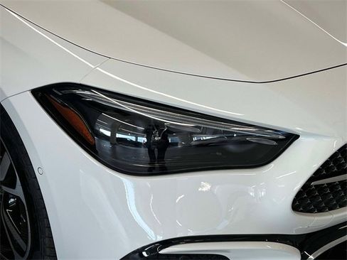 Certified 2024 Mercedes-Benz CLE 300 4MATIC Cabriolet image 9