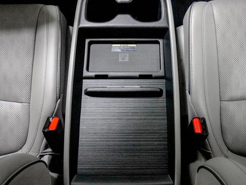 Used 2022 Honda Odyssey Elite image 30