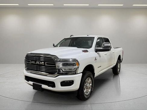 Used 2024 RAM 2500 Laramie w/ Safety Group image 17