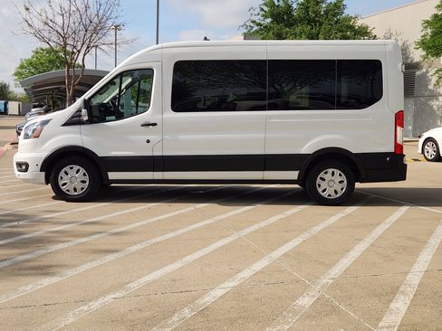 Used 2024 Ford Transit 350 XLT image 3