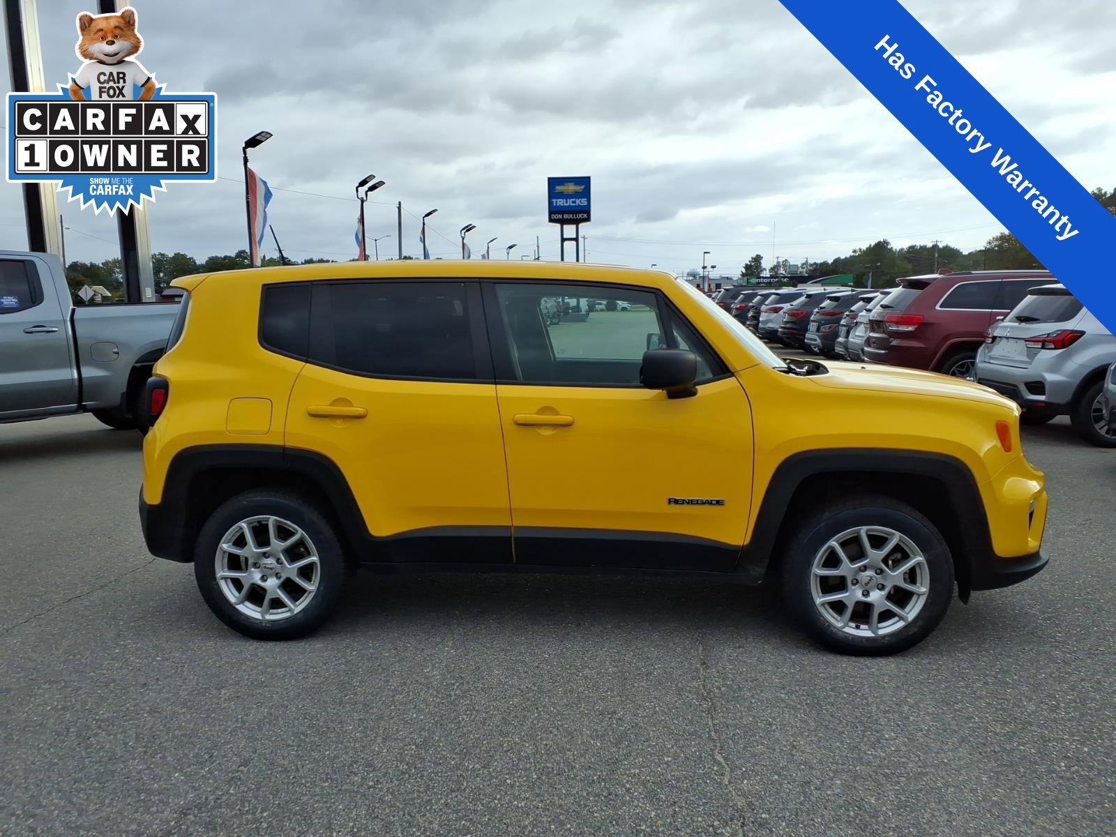 Used 2023 Jeep Renegade Latitude AWD/4WD image 6