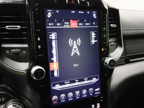 Used 2021 RAM 1500 Laramie image 27