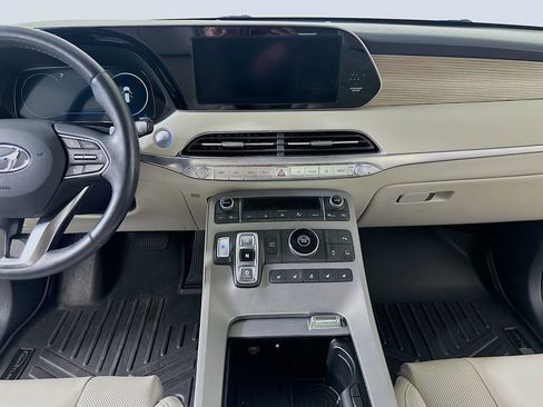 Used 2022 Hyundai Palisade Limited FWD image 19