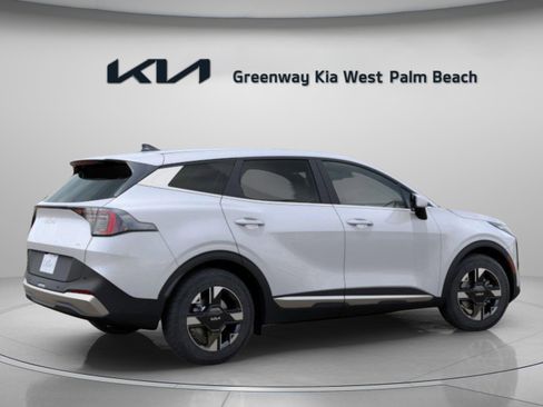 New 2026 Kia Sportage LX image 8
