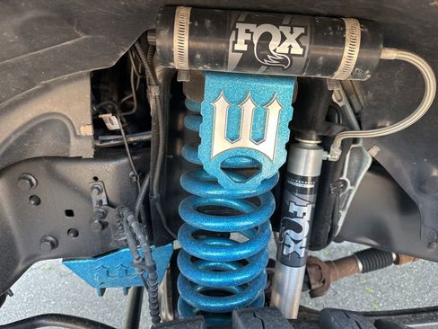 Used 2022 Ford F250 Lariat w/ Tremor Off-Road Package AWD/4WD image 6