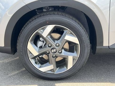 New 2026 Hyundai Venue SEL FWD image 34