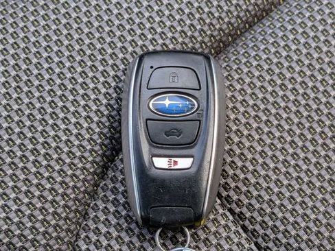 Used 2024 Subaru Crosstrek 2.0i Premium AWD/4WD image 31