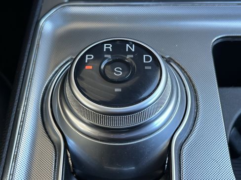 Used 2022 Ford Edge SEL w/ Convenience Package image 29