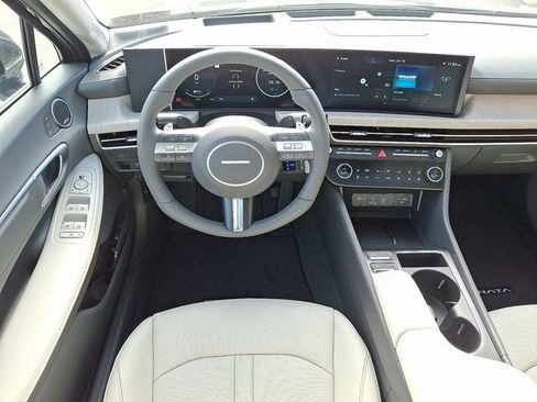 New 2026 Hyundai Sonata Limited image 11