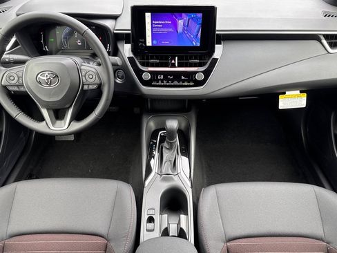 New 2026 Toyota Corolla SE FWD image 15