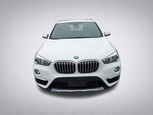 Used 2018 BMW X1 xDrive28i image 9