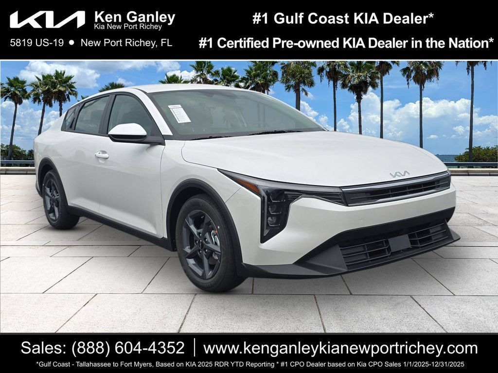 New 2026 Kia K4 FWD image 1