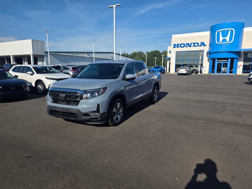 Certified 2025 Honda Ridgeline RTL image 7