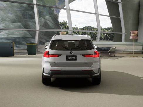 Used 2026 BMW X1 xDrive28i w/ Technology Package image 32