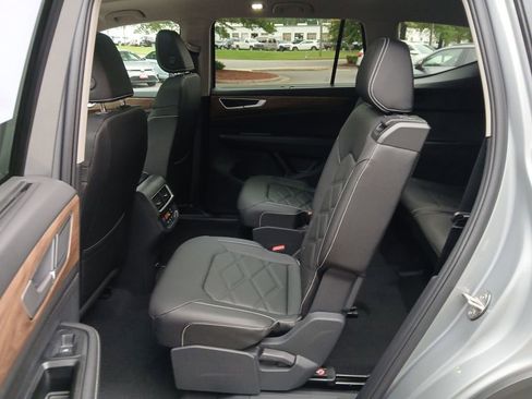 New 2026 Volkswagen Atlas SE image 24