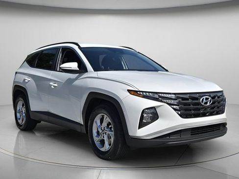 Used 2023 Hyundai Tucson SEL FWD image 9
