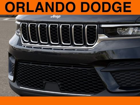 New 2026 Jeep Grand Cherokee Laredo X image 11