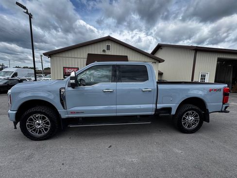 Used 2024 Ford F350 Limited w/ FX4 Off-Road Package AWD/4WD image 2
