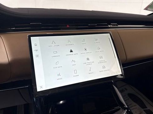 New 2026 Land Rover Range Rover Sport SE image 32