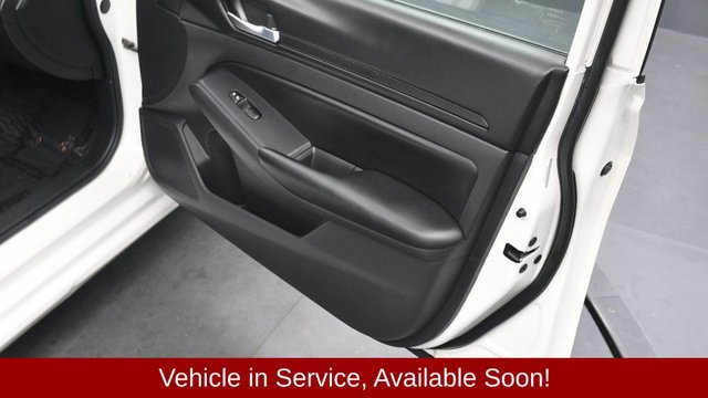 Used 2021 Nissan Altima 2.5 S FWD image 11
