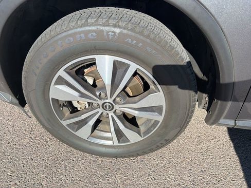 Used 2023 Nissan Murano SV image 8