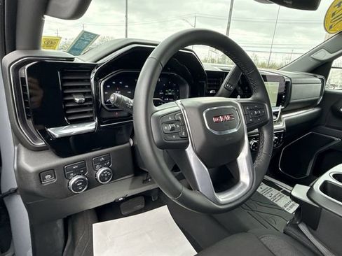 Certified 2024 GMC Sierra 1500 Elevation AWD/4WD image 10