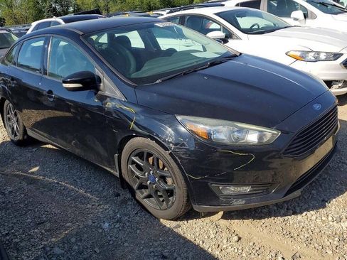 Used 2016 Ford Focus SE w/ Equipment Group 201A FWD image 46