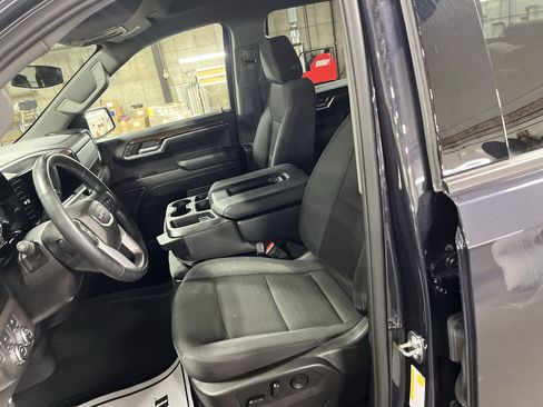 Certified 2024 GMC Sierra 1500 Elevation image 19